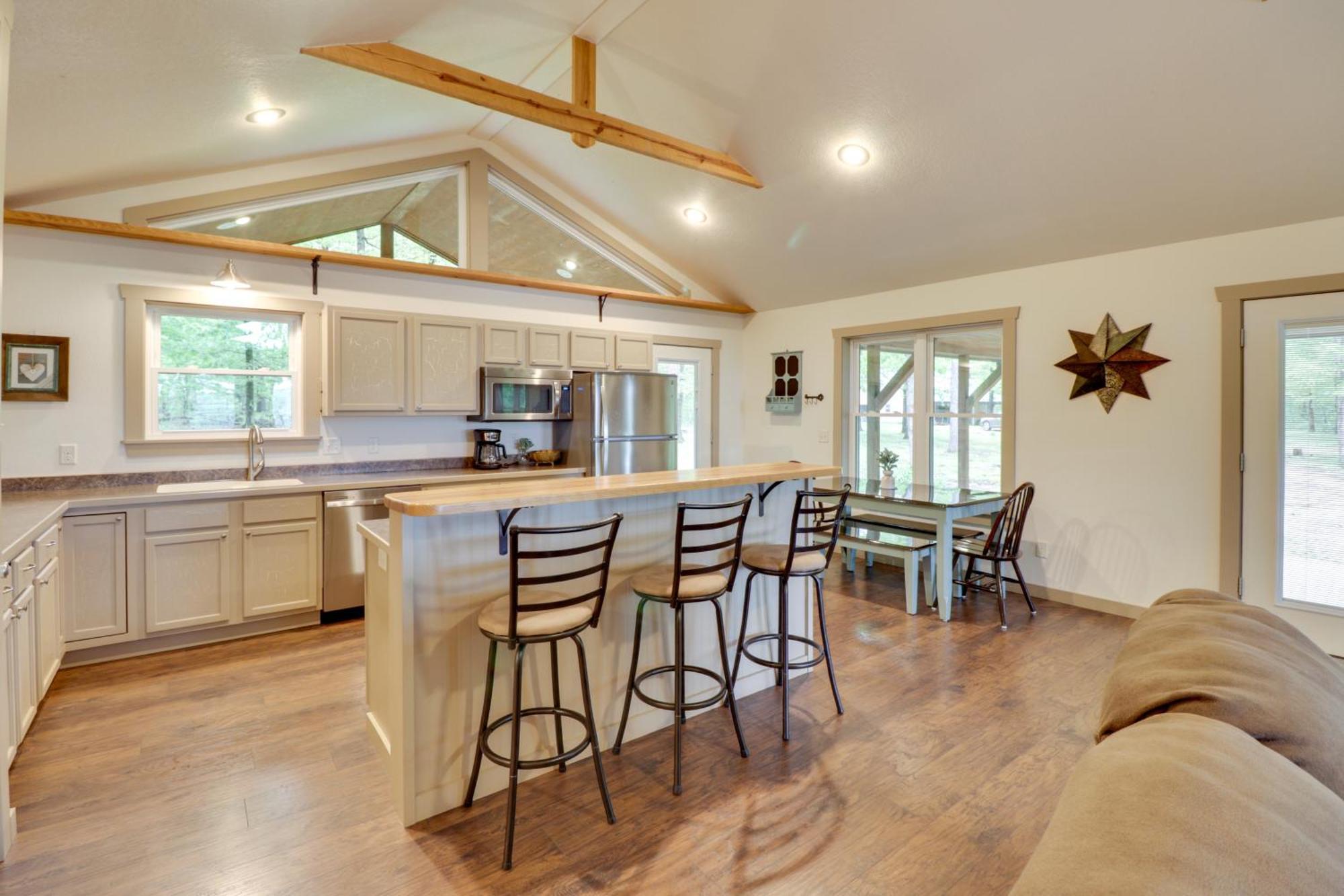 Spacious And Elegant Mountain View Cabin With Deck! Exterior foto